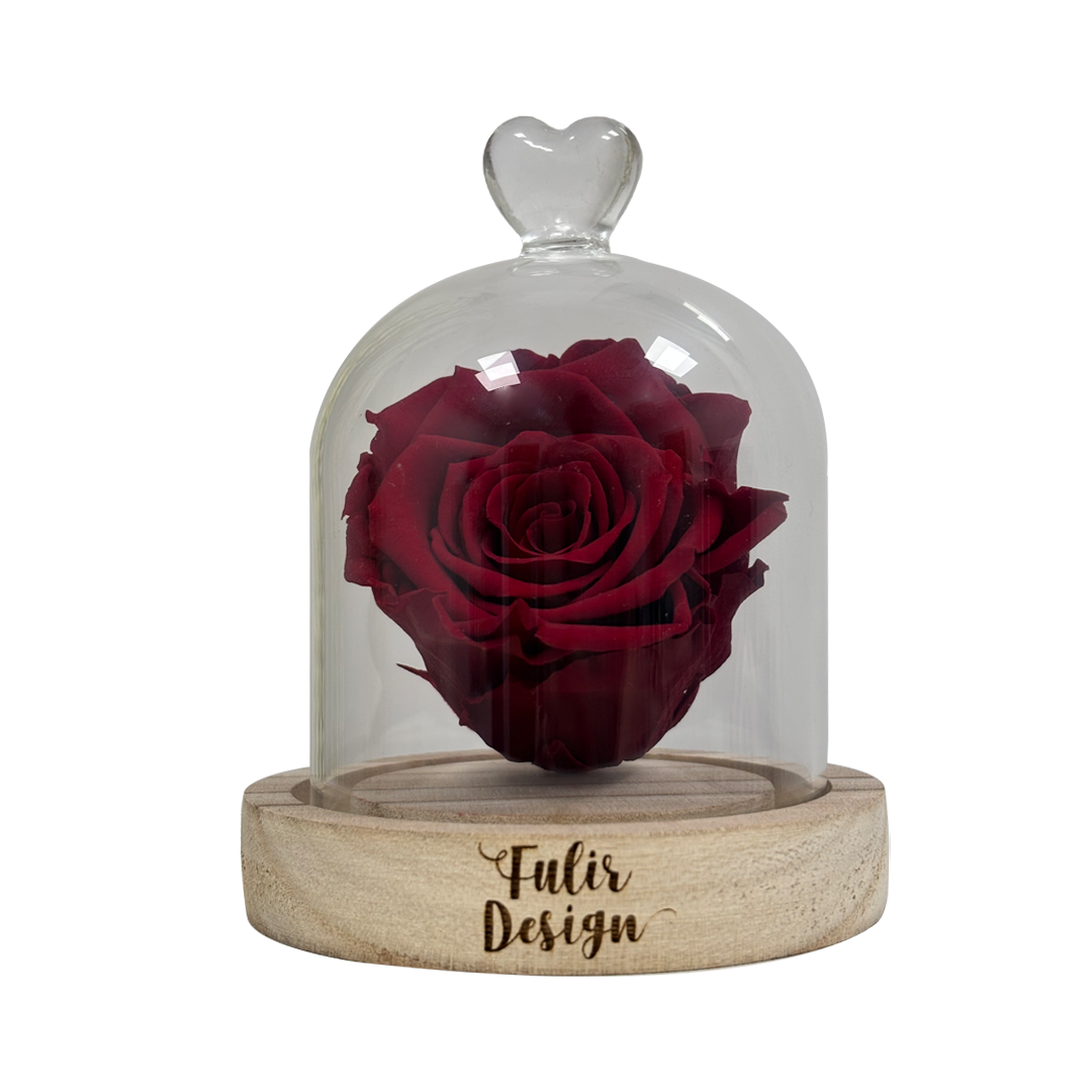 Ruža u staklu sa srcem